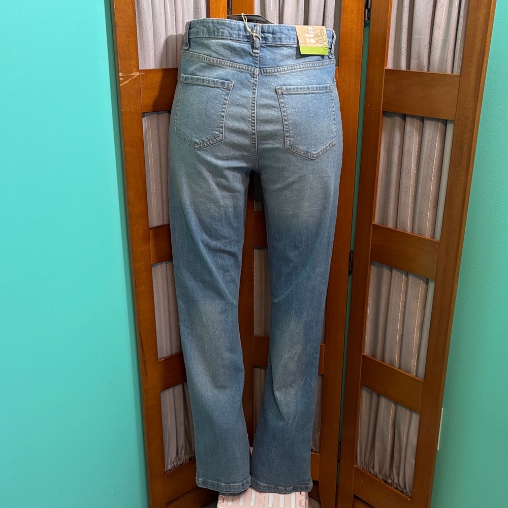 Serra Light Blue  slit Flare bottom Jeans - Picture 8 of 16